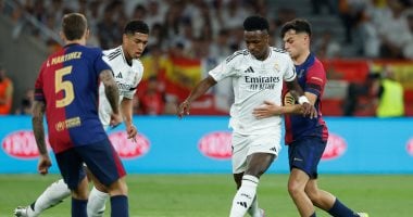موعد مباراة الكلاسيكو بين برشلونة وريال مدريد والقناة الناقلة