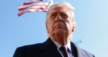 ترامب يهدد بضرب كهرباء وجسور إيران يوم الثلاثاء: افتحوا هرمز أيها المجانين ترامب يهدد بضرب كهرباء وجسور إيران يوم الثلاثاء: افتحوا هرمز أيها المجانين