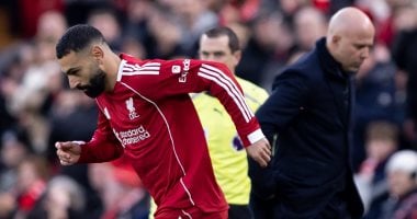 رسالة محمد صلاح تشعل غرفة ملابس ليفربول ضد آرني سلوت