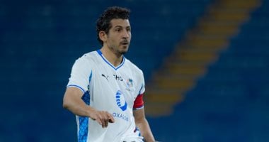 أحمد حجازى فى مهمة صعبة مع نيوم أمام الهلال بالدوري السعودي
