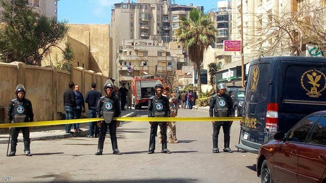 مأساة أسرة سودانية في القاهرة.. أم تنهي حياة أطفالها الثلاثة بسم الفئران وتشرع في الانتحار
