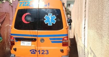 شاب يحاول إنهاء حياته بعد قتل فتاة فى حدائق أكتوبر شاب يحاول إنهاء حياته بعد قتل فتاة فى حدائق أكتوبر