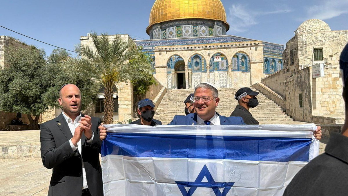 Israeli MP calls for AlAqsas destruction to build Jewish temple during mass raid Israeli MP calls for AlAqsas destruction to build Jewish temple during mass raid
