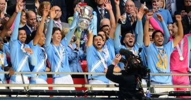 مانشستر سيتي يواجه أرسنال على لقب كأس الدرع الخيرية مانشستر سيتي يواجه أرسنال على لقب كأس الدرع الخيرية