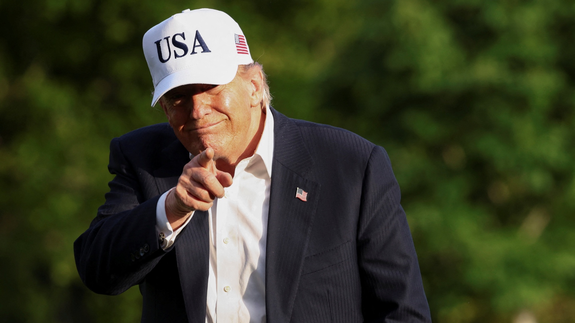 Trump says Gulf leaders asked him to hold off on resuming Iran war Trump says Gulf leaders asked him to hold off on resuming Iran war