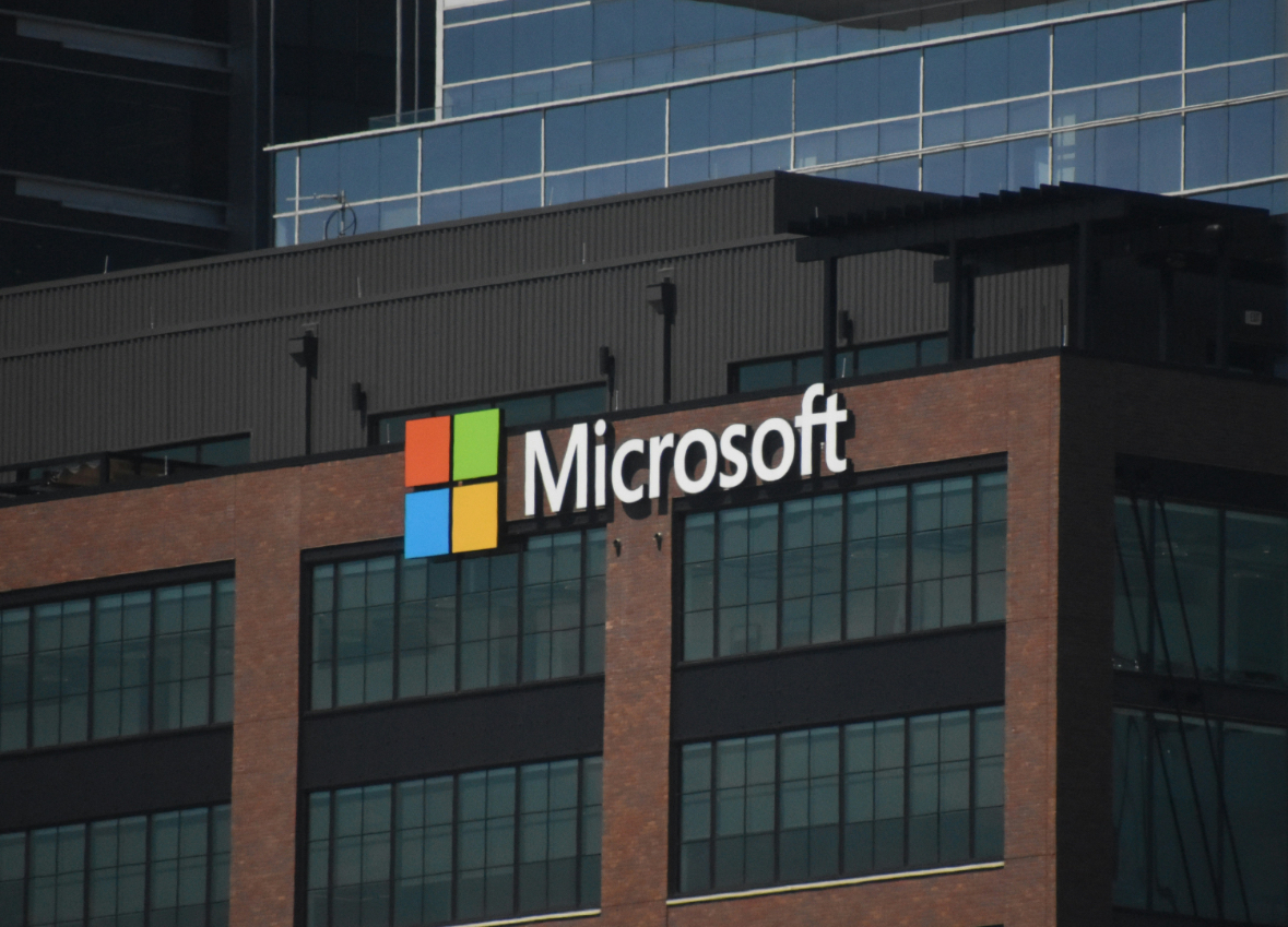 مدير فني سابق في Halo يتهم مايكروسوفت بسلوكيات مسيئة ممنهجة والانتقام من الموظفين مدير فني سابق في Halo يتهم مايكروسوفت بسلوكيات مسيئة ممنهجة والانتقام من الموظفين