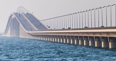 السعودية تعلق حركة العبور على جسر الملك فهد المؤدى إلى البحرين السعودية تعلق حركة العبور على جسر الملك فهد المؤدى إلى البحرين