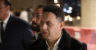 مصطفي قمر وحمادة هلال وحميد الشاعري وأحمد فهمى في عزاء هانى شاكر.. صور