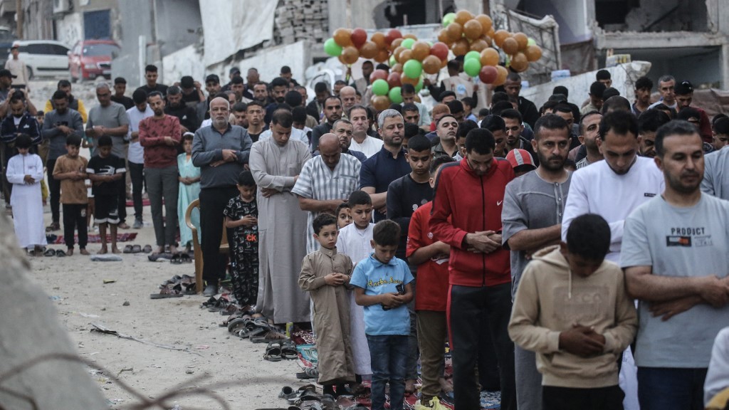 Strikes rock Gaza on Eid alAdha as Israeli ceasefire violations top 3000 Strikes rock Gaza on Eid alAdha as Israeli ceasefire violations top 3000