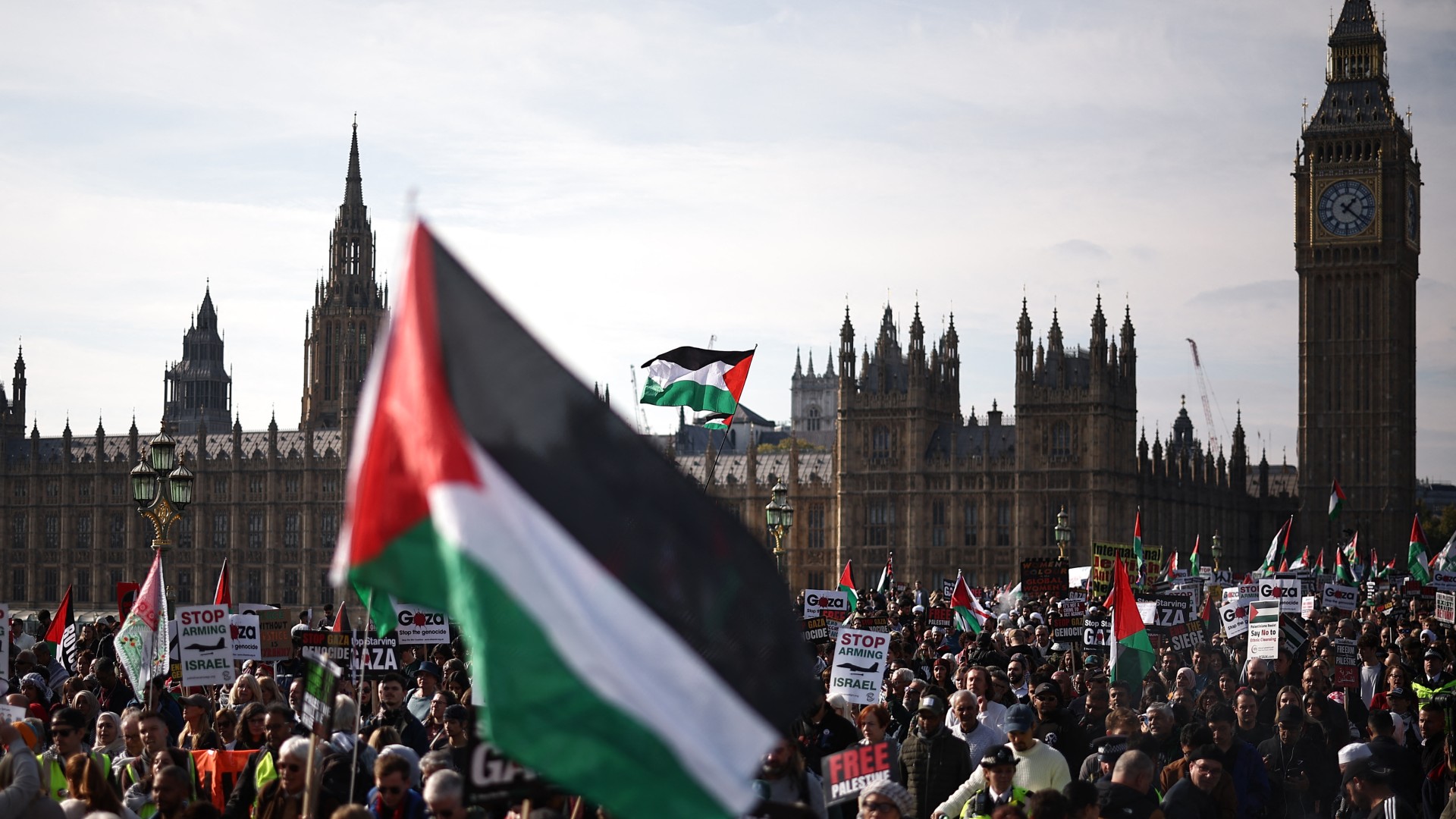 Met police chief condemned for claiming proPalestine protests intended to go past synagogues Met police chief condemned for claiming proPalestine protests intended to go past synagogues