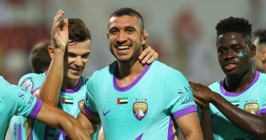 رامي ربيعة.. العين يحتفل بزعامة الدوري الإماراتي أمام دبا