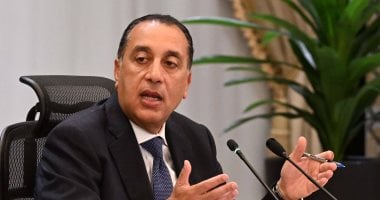 لحظة إعلان رئيس الوزراء زيادة الحد الأدني للأجور 1000 جنيه.. فيديو