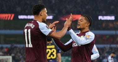 فرايبورج ضد أستون فيلا.. إنجلترا تهدد عرش إسبانيا في الدوري الأوروبي فرايبورج ضد أستون فيلا.. إنجلترا تهدد عرش إسبانيا في الدوري الأوروبي
