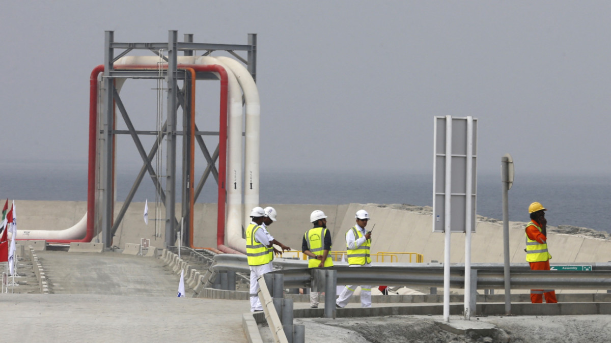 UAE building pipeline to double oil exports that can bypass Hormuz UAE building pipeline to double oil exports that can bypass Hormuz