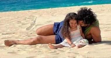 من العلمين الجديدة إلى شواطىء الغردقة.. محمد صلاح سفير السياحة المصرية من العلمين الجديدة إلى شواطىء الغردقة.. محمد صلاح سفير السياحة المصرية