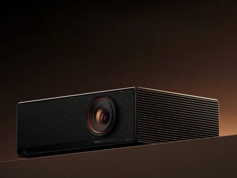 Xgimi تطلق جهاز عرض سينمائي منزلي جديد فائق السطوع بدقة 4K Xgimi تطلق جهاز عرض سينمائي منزلي جديد فائق السطوع بدقة 4K