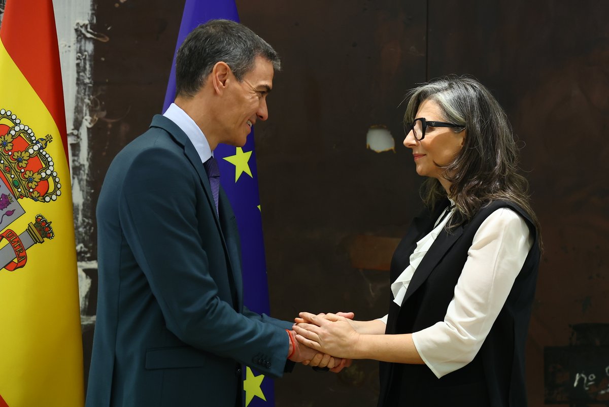 Spains leader Sanchez awards UNs Francesca Albanese Order of Civil Merit