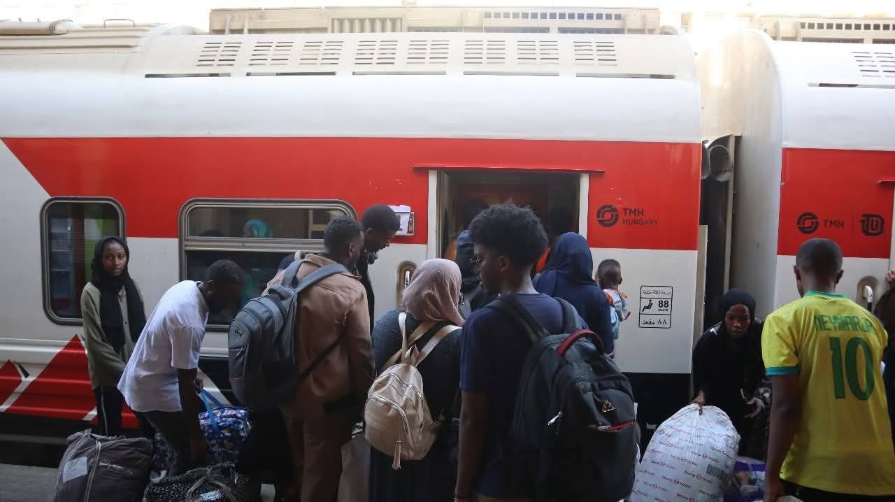 لجنة الأمل: تسيير واحد وعشرين رحلة من محافظات القاهرة واسوان و الإسكندرية والعجمي اليوم