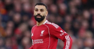 انطلاق مباراة إيفرتون ضد ليفربول في الدوري الإنجليزي بمشاركة محمد صلاح
