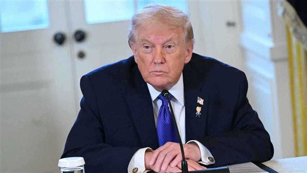 ترمب : واشنطن تدرس تقديم مساعدة مالية للإمارات