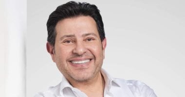 شريهان تدعو بالشفاء للنجم هانى شاكر