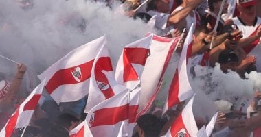 حريق بمدرجات سوبر كلاسيكو ريفر بلايت ضد بوكا جونيورز.. فيديو