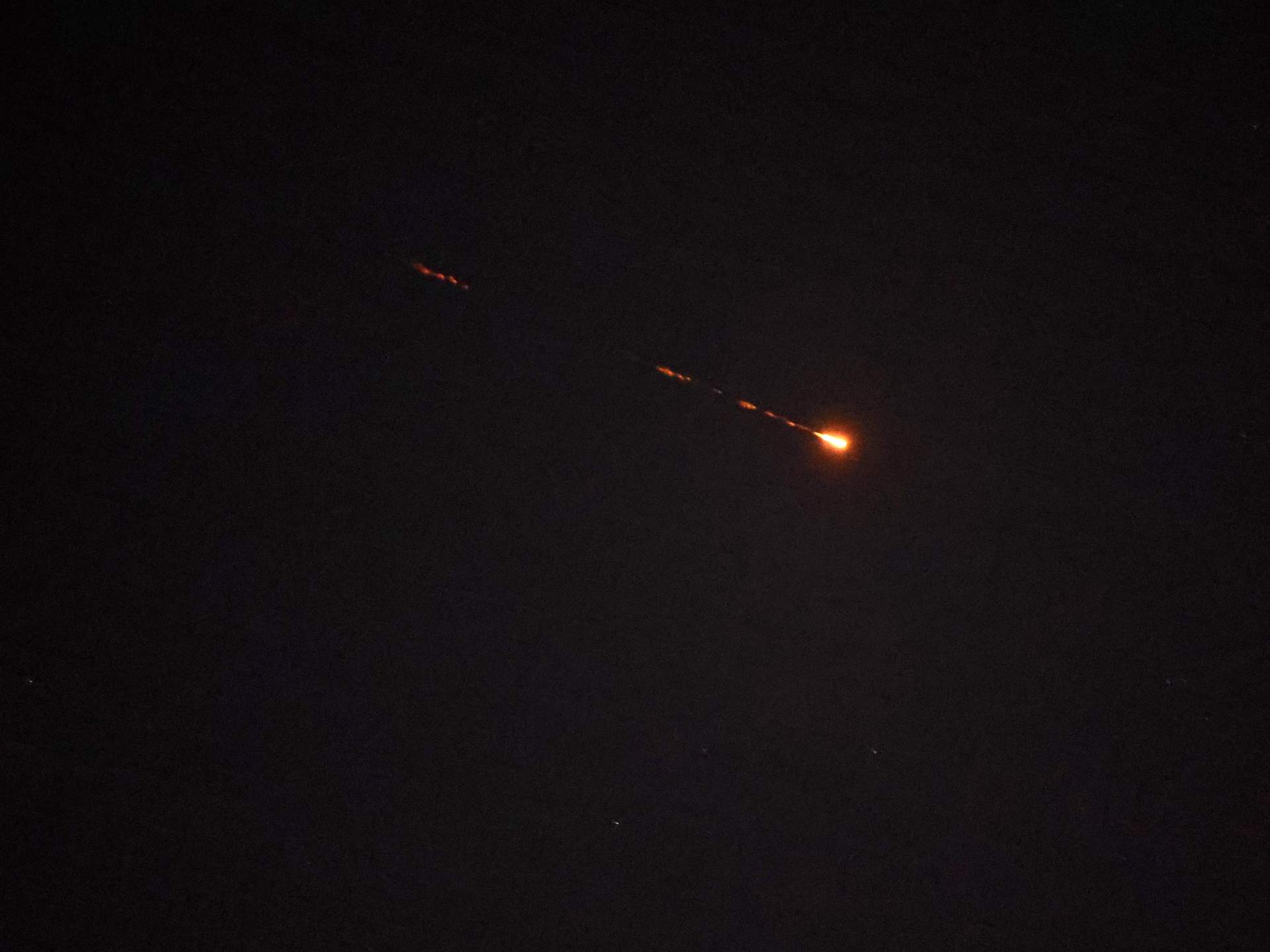 الحرب على إيران مباشر.. هجمات إيرانية على إسرائيل ورسائل بين واشنطن وطهران