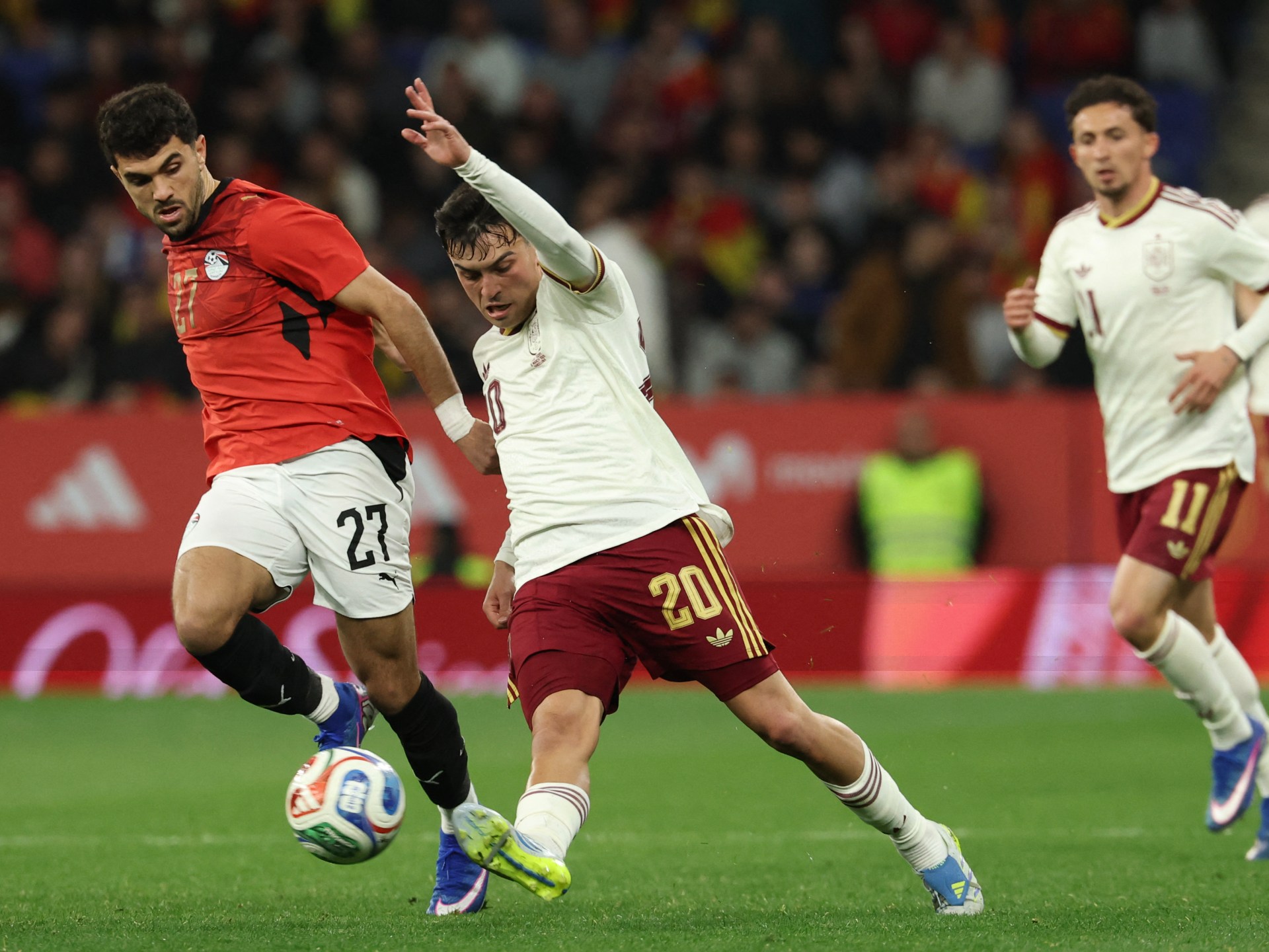 الاتحاد الإسباني يدين هتافات مسيئة للمسلمين في مباراة مصر