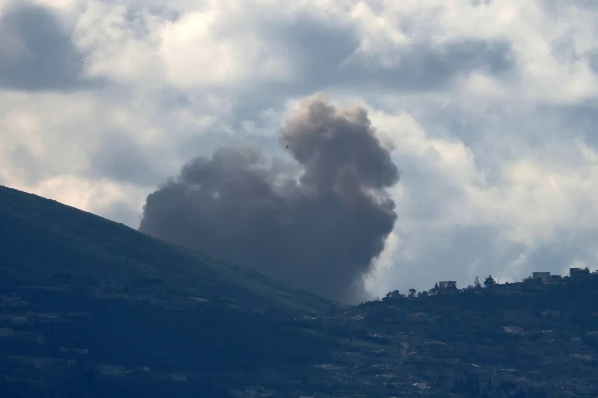 غارات إسرائيلية تضرب جنوب لبنان وشرقه... وسقوط قتلى وجرحى غارات إسرائيلية تضرب جنوب لبنان وشرقه... وسقوط قتلى وجرحى