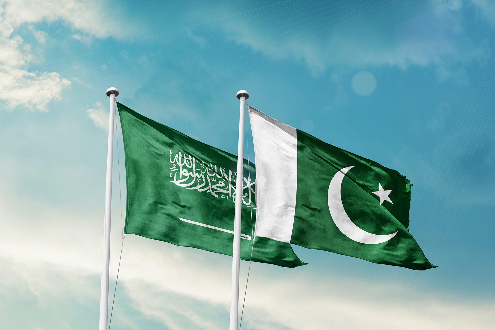 قوة باكستانية تضم مقاتلات تصل إلى السعودية بموجب اتفاقية الدفاع المشترك قوة باكستانية تضم مقاتلات تصل إلى السعودية بموجب اتفاقية الدفاع المشترك