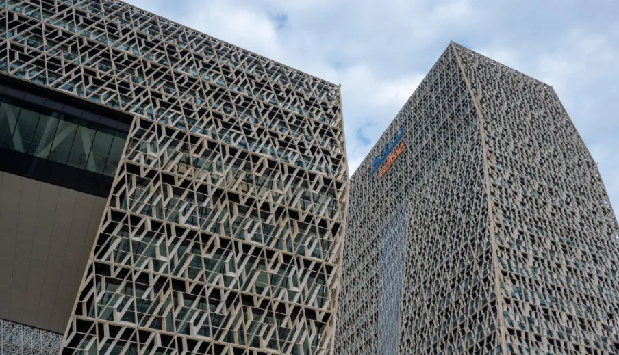 سابك السعودية تفوض مجلس الإدارة بتوزيع أرباح مرحلية لعام 2026