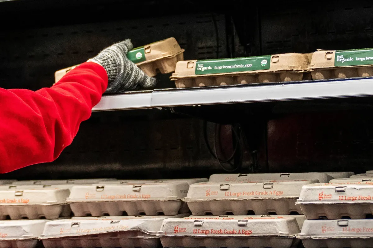 ارتفاع التضخم في مؤشر نفقات الاستهلاك الشخصي الأميركي 0.4 خلال فبراير ارتفاع التضخم في مؤشر نفقات الاستهلاك الشخصي الأميركي 0.4 خلال فبراير