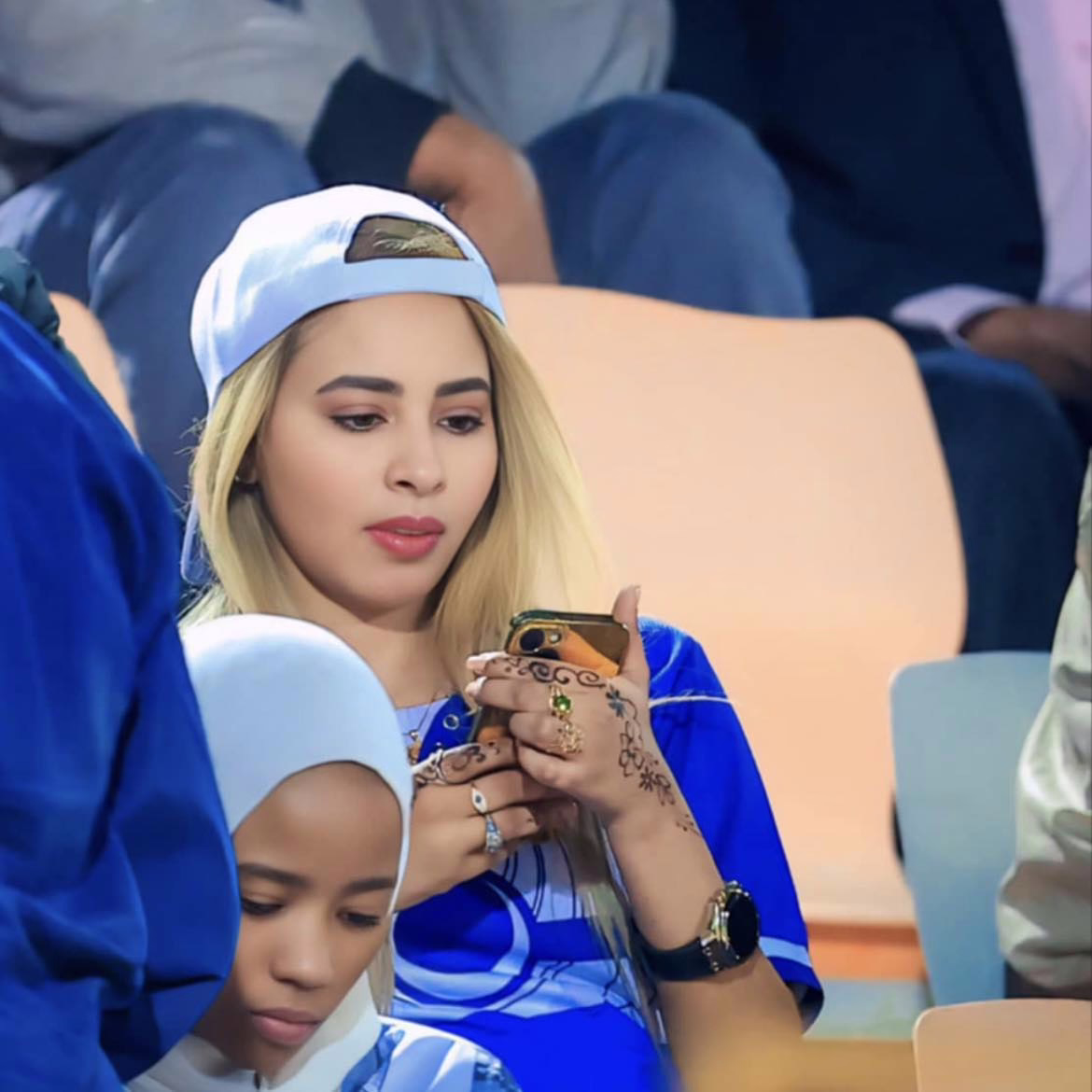 شاهد بالفيديو.. مشجعة الهلال الحسناء سماحة: البرهان تسبب في خسارة الأهلي مدني أمام المريخ لأنه أصاب اللاعبين بحالة عدم تركيز لحظة دخوله
