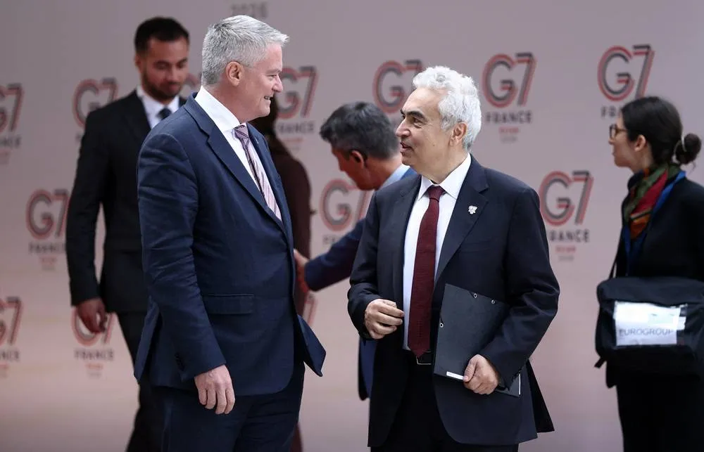 IEA Chief Warns Commercial Oil Inventories Are Depleting Rapidly Only Weeks Left IEA Chief Warns Commercial Oil Inventories Are Depleting Rapidly Only Weeks Left
