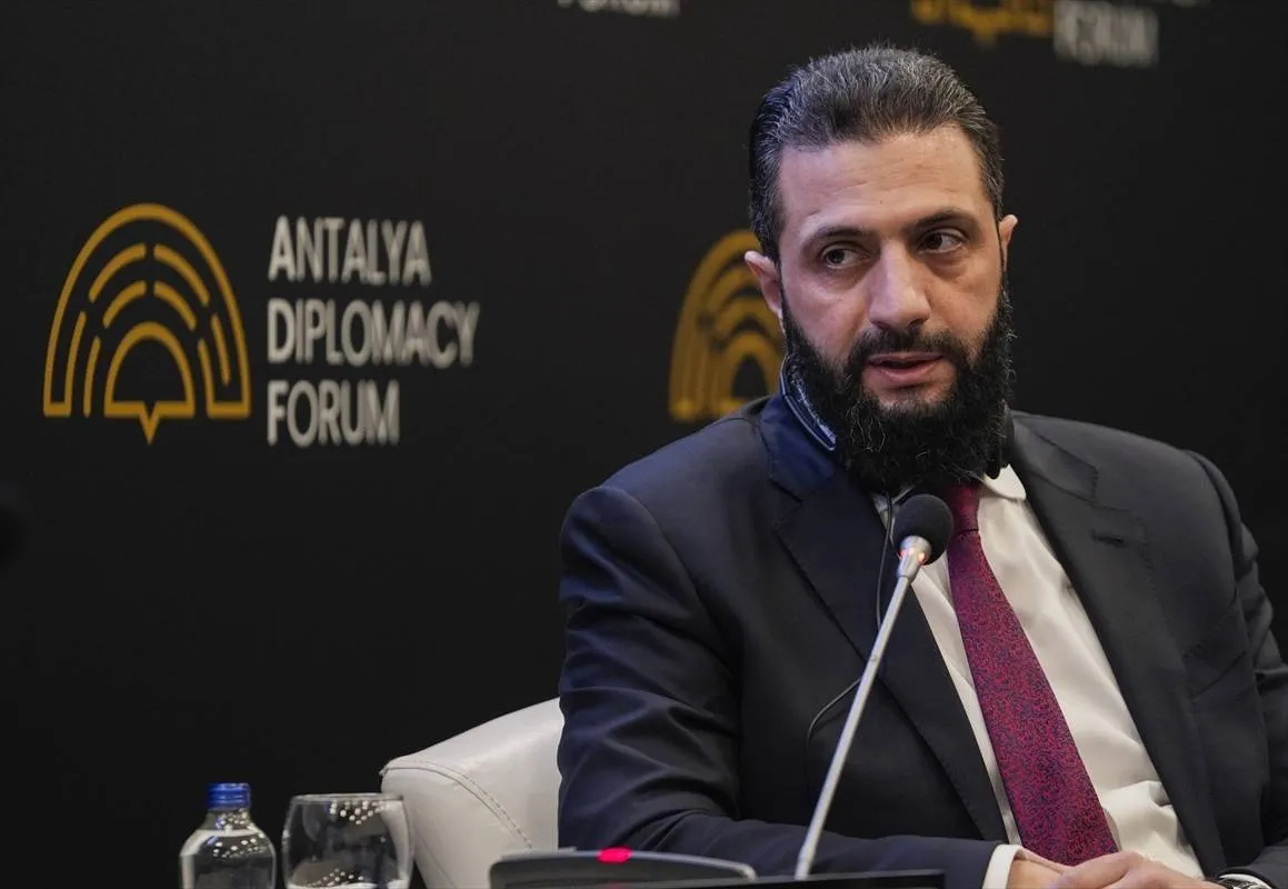 الشرع يؤكد العمل على اتفاق أمني مع إسرائيل