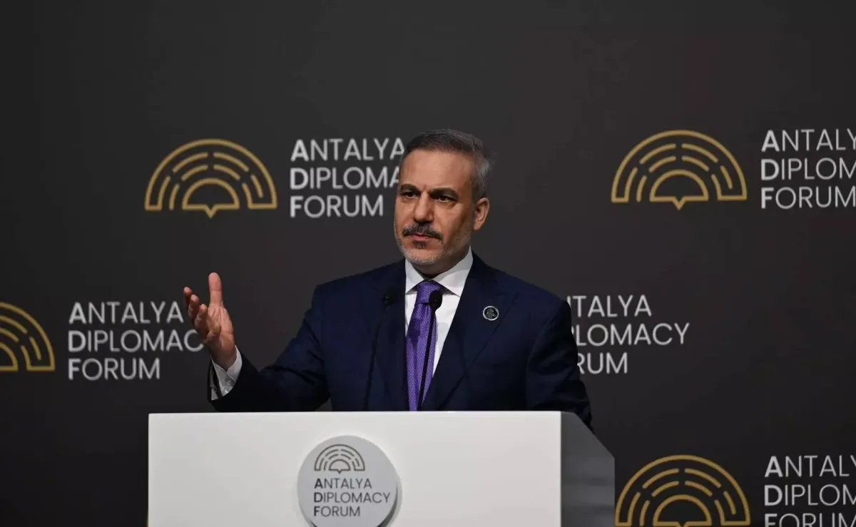 تركيا لتمديد وقف إطلاق النار في إيران واستئناف المفاوضات