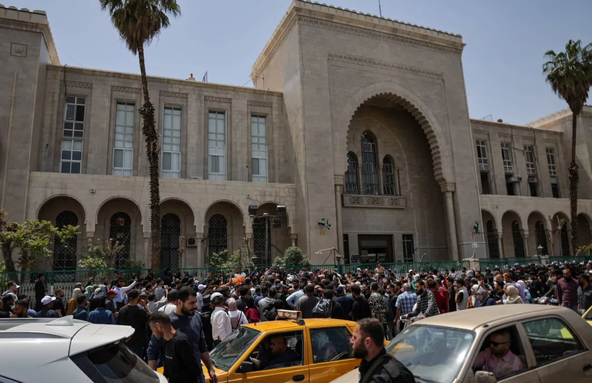 هل تنجح سوريا في عقد 500 محاكمة لمجرمي حرب خلال السنوات الـ5 المقبلة هل تنجح سوريا في عقد 500 محاكمة لمجرمي حرب خلال السنوات الـ5 المقبلة