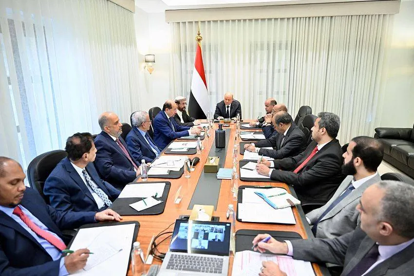 مساع يمنية لتنفيذ الإصلاحات الحكومية وضبط الأمن وتنظيم القوات