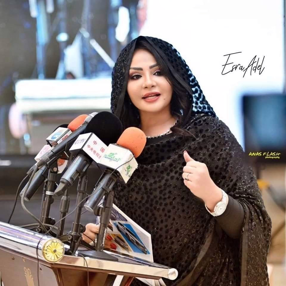 شاهد بالفيديو.. تعودت على الإنتقادات والإساءات الشخصية.. المذيعة الحسناء إسراء عادل ترد على أصحاب عبارة لا للحرب شاهد بالفيديو.. تعودت على الإنتقادات والإساءات الشخصية.. المذيعة الحسناء إسراء عادل ترد على أصحاب عبارة لا للحرب