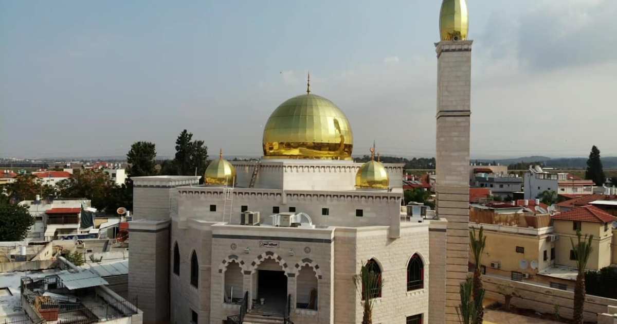 الخارجية الإسرائيلية تدعي استهداف إيران لمسجد النور.. ما الحقيقة الخارجية الإسرائيلية تدعي استهداف إيران لمسجد النور.. ما الحقيقة
