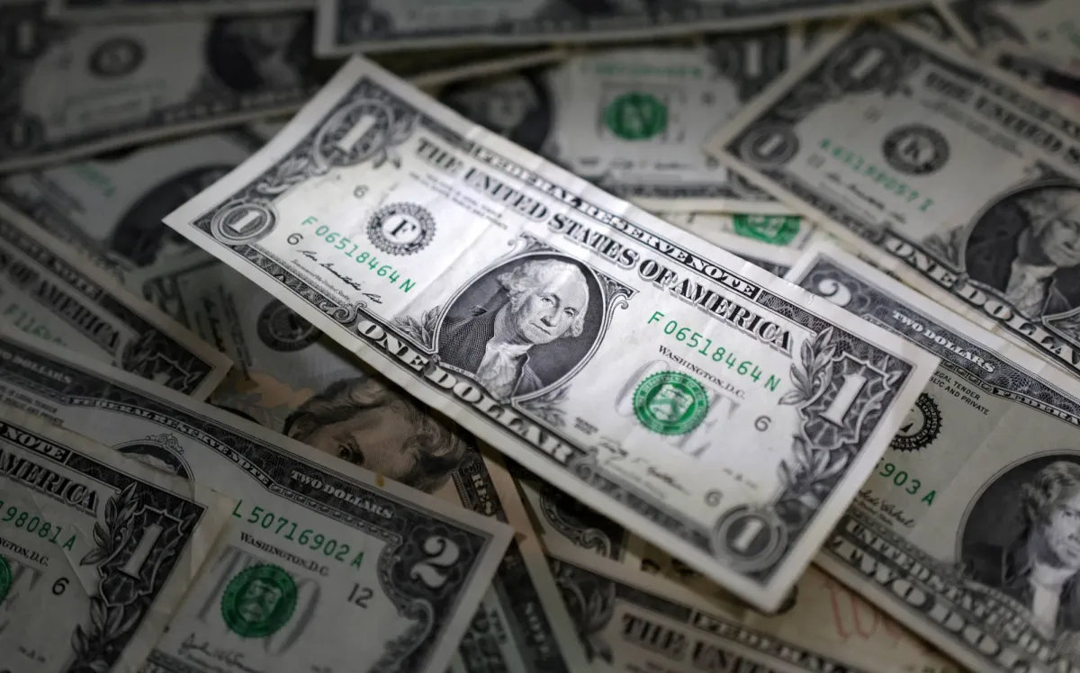 Dollar Nears Sixweek High; Mixed Signals on USIran Deal Feed Uncertainty Dollar Nears Sixweek High; Mixed Signals on USIran Deal Feed Uncertainty