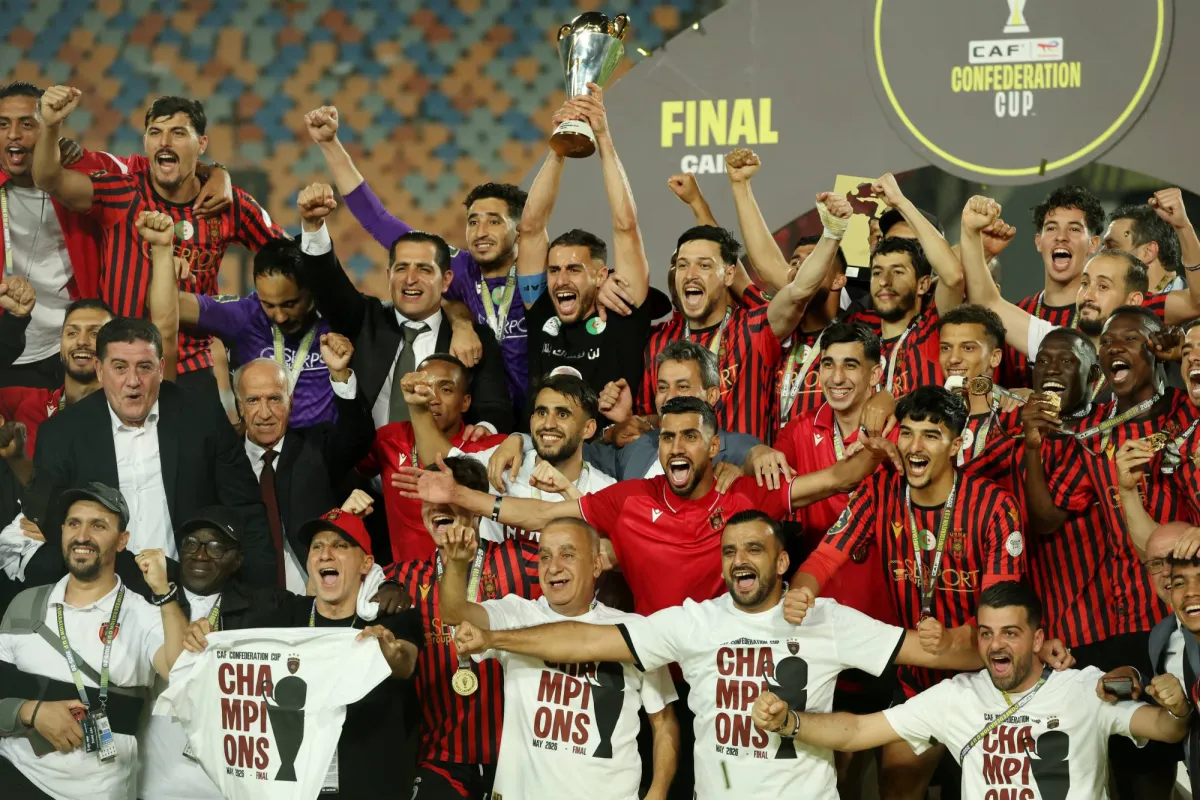 بعد أيام من التتويج بـالكونفدرالية... اتهامات بالخيانة تهز اتحاد العاصمة بعد أيام من التتويج بـالكونفدرالية... اتهامات بالخيانة تهز اتحاد العاصمة