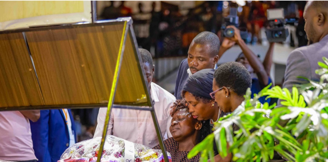 موسيفيني يأمر بمحاكمة عاجلة للمتهم قاتل الأطفال الأربعة موسيفيني يأمر بمحاكمة عاجلة للمتهم قاتل الأطفال الأربعة