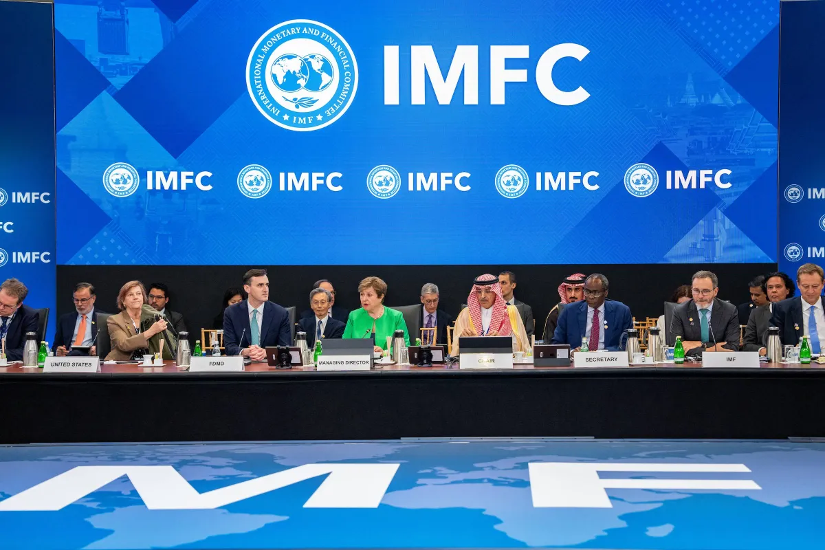 الجدعان: إنهاء الصراعات وتأمين السلام ركيزتان أساسيتان لتحقيق النمو المستدام