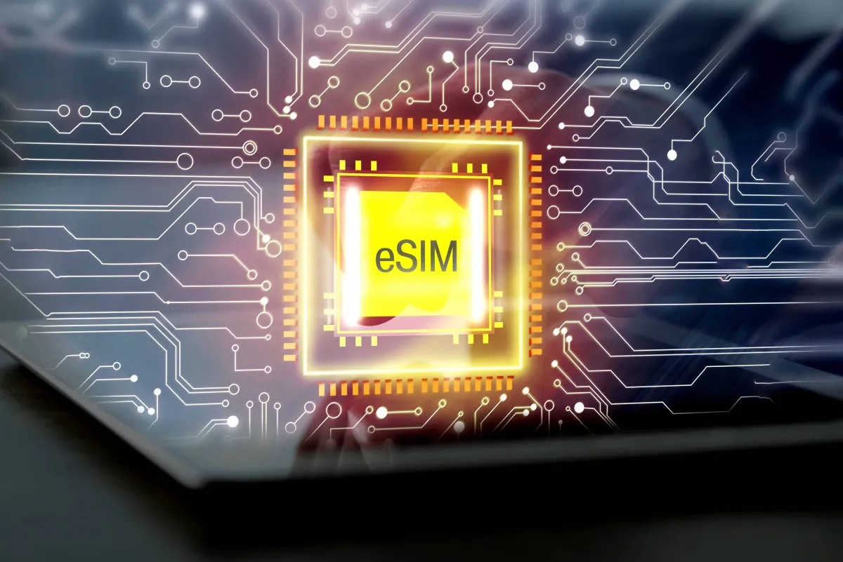 eSIM بعد 10 سنوات على الظهور... تكلفة أقل وجاهزية غير مكتملة