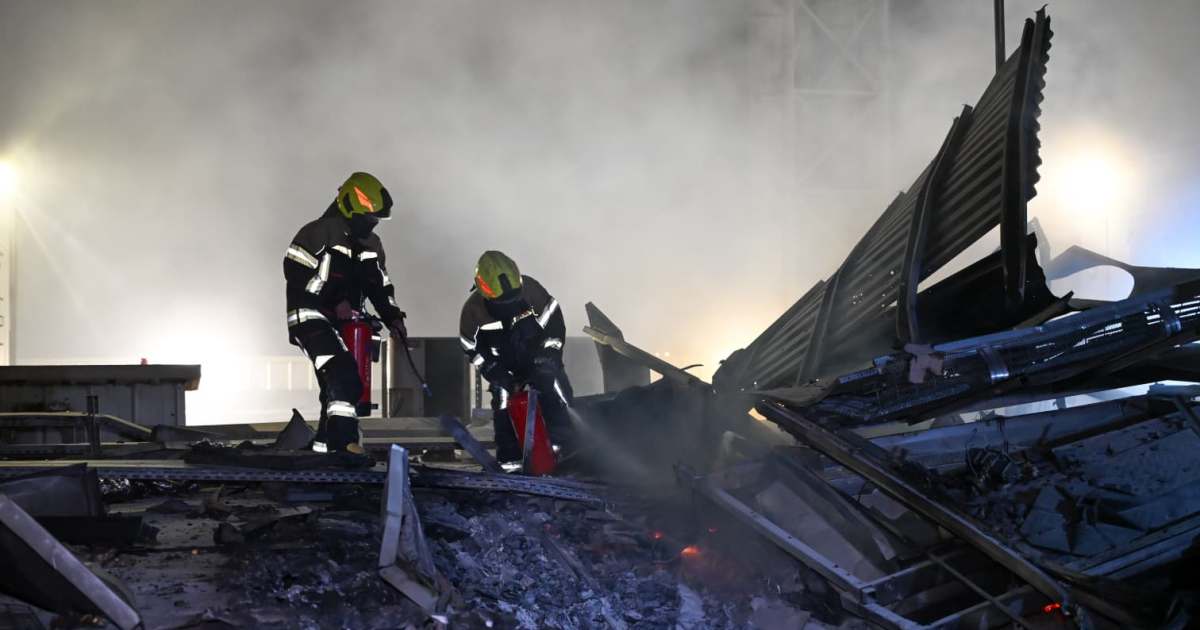 دول خليجية تتصدى لموجة صواريخ ومسيرات إيرانية