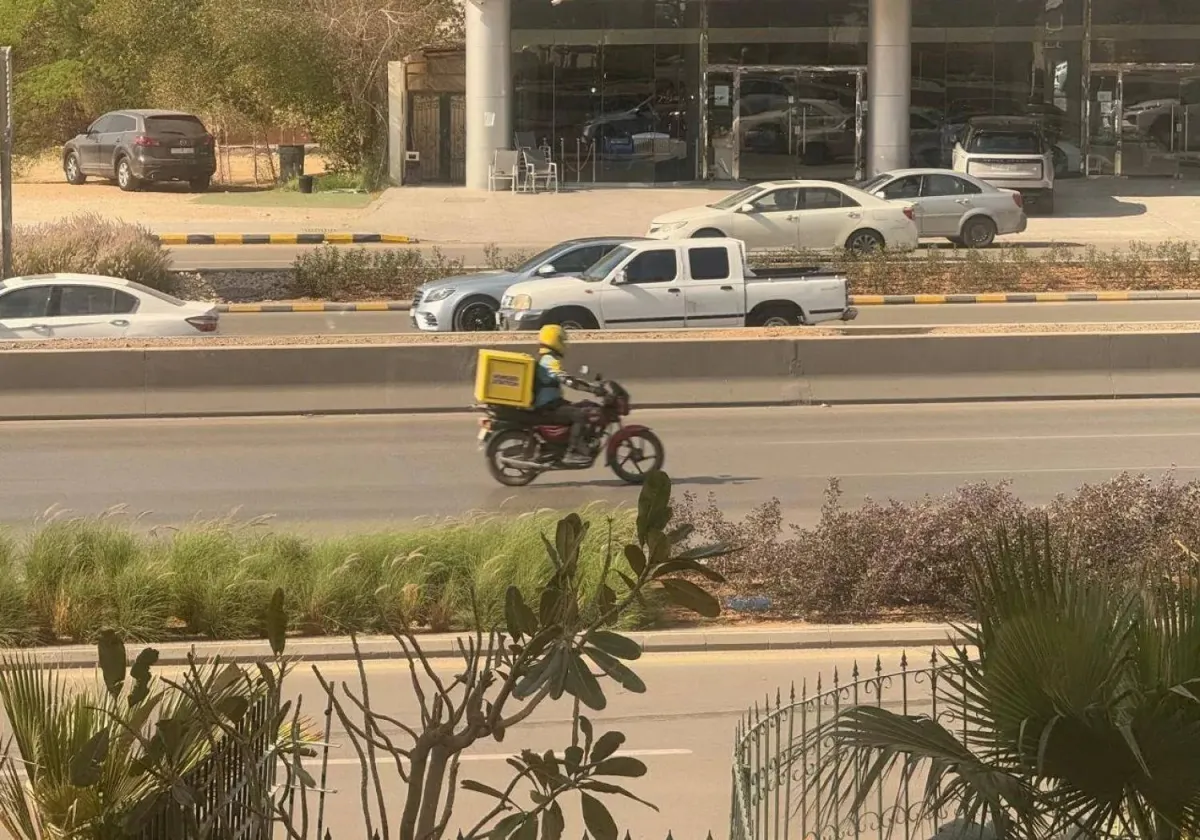 زخم الطلبات يرفع وتيرة نمو خدمات التوصيل في السعودية