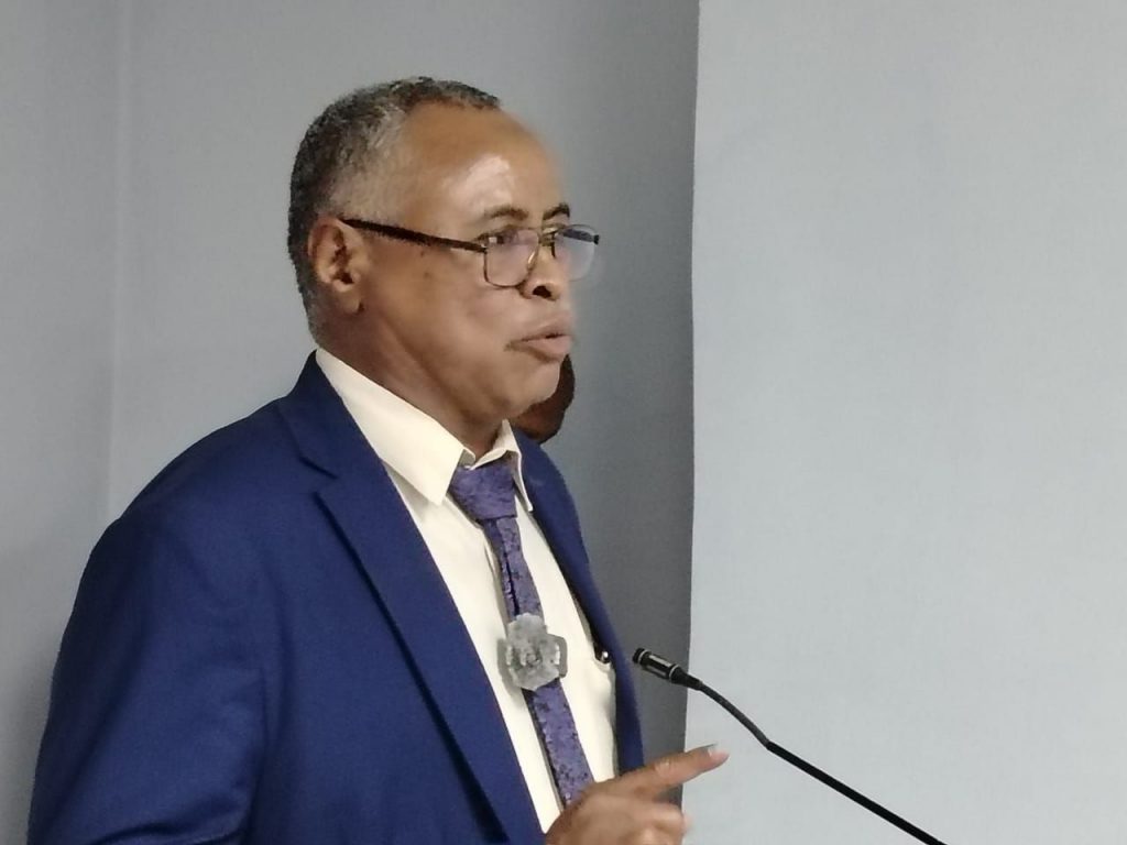 ما حقيقة تمديد فترة استبدال العملة..مسوؤل يحسم الجدل