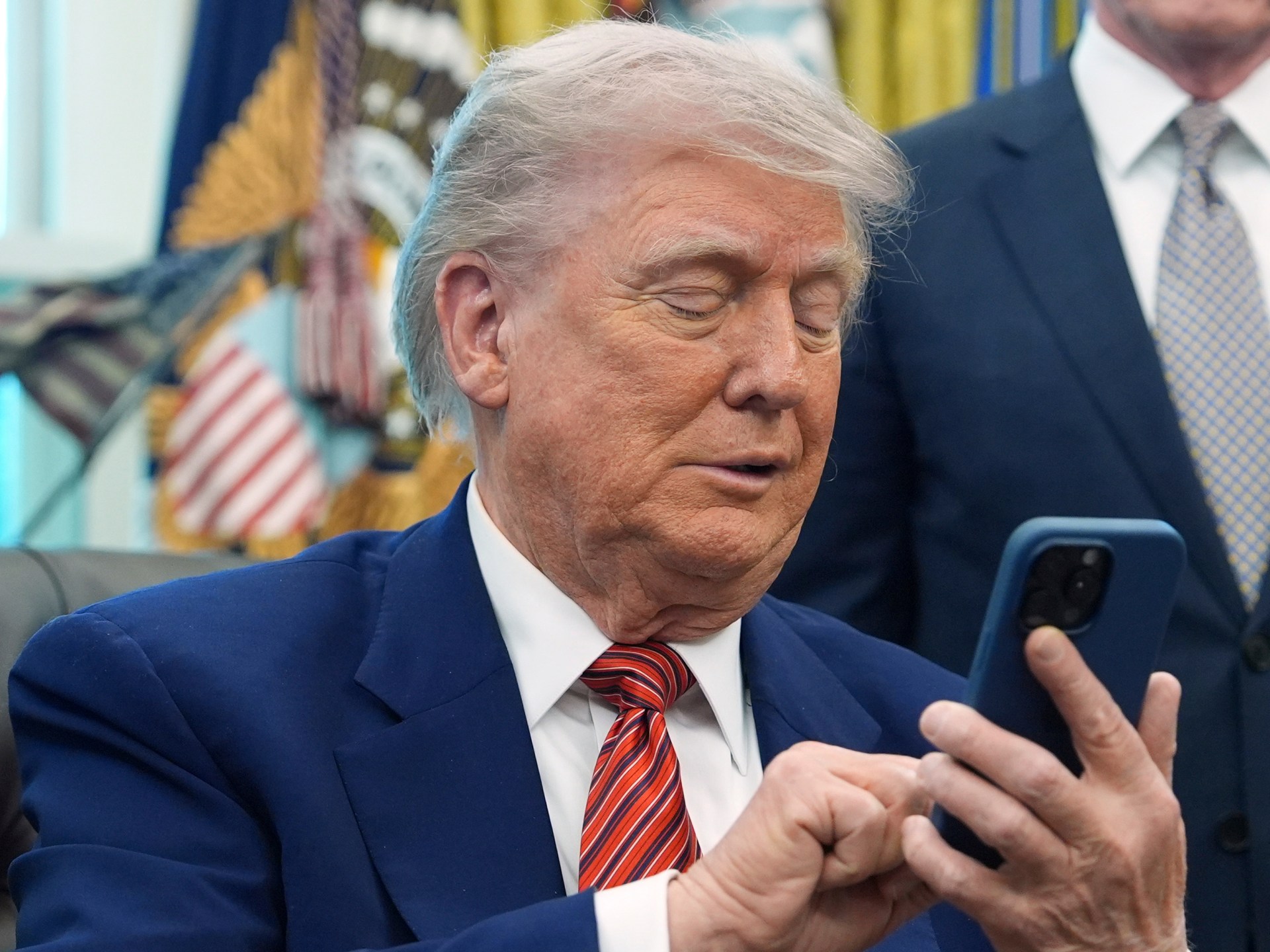 ترمب بعد منتصف الليل.. هل يحكم تروث سوشيال البيت الأبيض ترمب بعد منتصف الليل.. هل يحكم تروث سوشيال البيت الأبيض