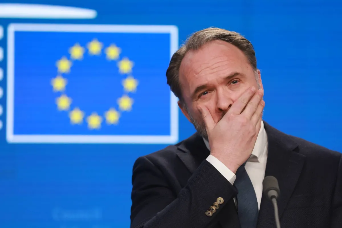 المفوضية الأوروبية تطالب الدول الأعضاء بخفض عاجل للطلب على النفط